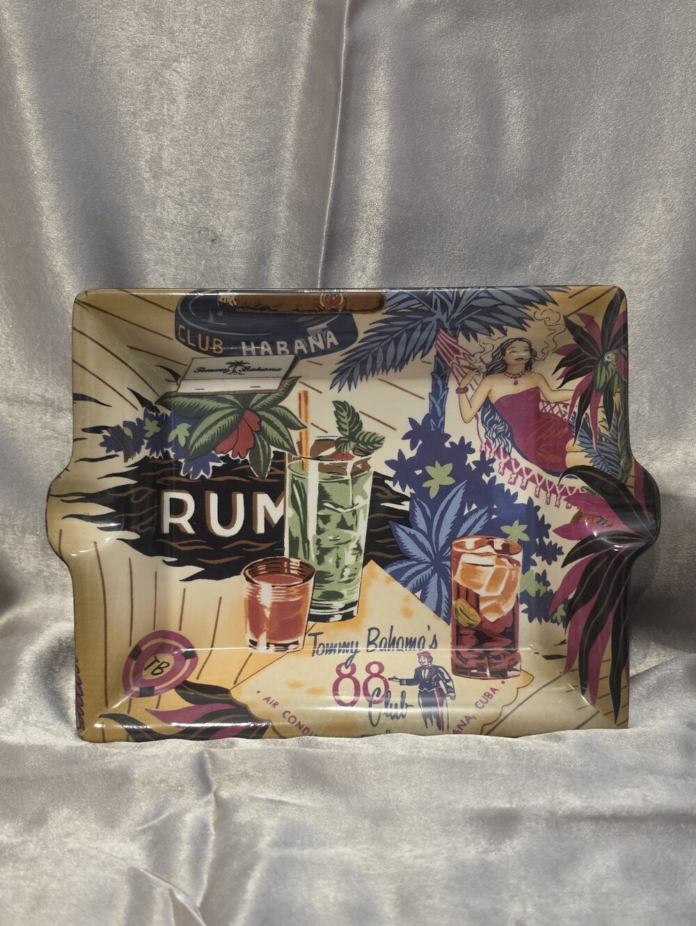 Vintage Tommy Bahama "88 Club Habana" Ceramic Cigar Ashtray • Rare Collectible.